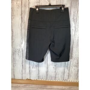 ATHLETA Delancey Gleam Black Moto Biker Short Pull-on Comfort Textured Sz Medium